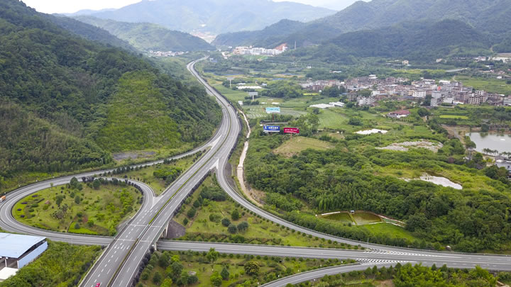 航拍厦门俊爷会龙岩两天自驾游